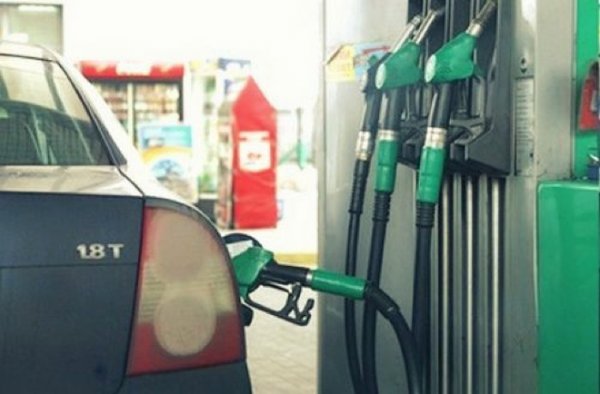 Половина АЗС торгуют некачественным бензином